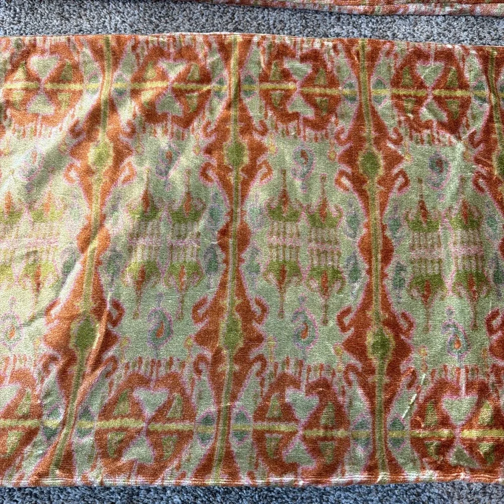 Pottery Barn Set Of 2 Velvet Lumbar Pillow Covers 36